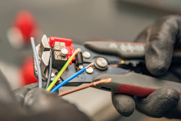 Best Electrician for Home Renovation  in Harbor Isle, NY